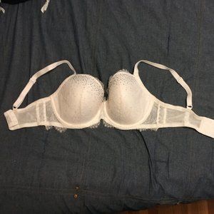 Victoria's Secret Limited Edition 2013 Fasion Show - White Bra